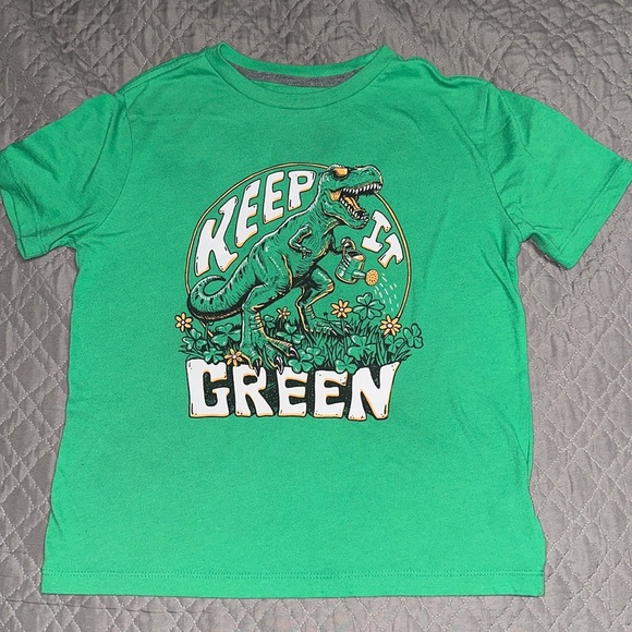 OLD NAVY KID BOY GREEN DINOSAUR SHORT SLEEVE GRAPHIC SHIRT - Picture 1 of 4